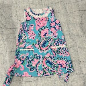 Lilly Pulitzer dress.  Like new, worn once.  Girls size 3
